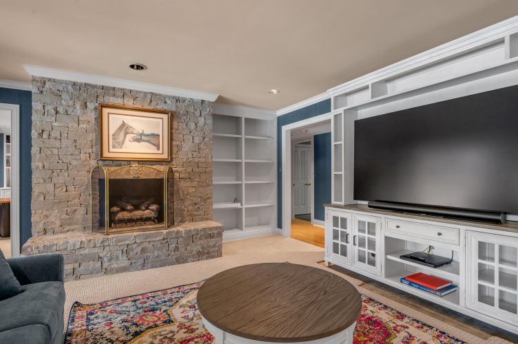 Listing Image 90