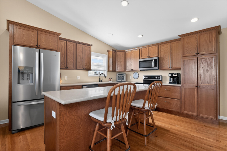 Listing Image 20