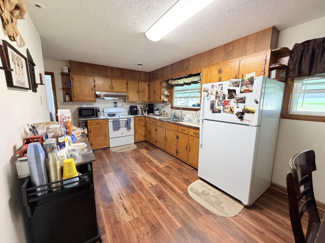 Listing Image 25