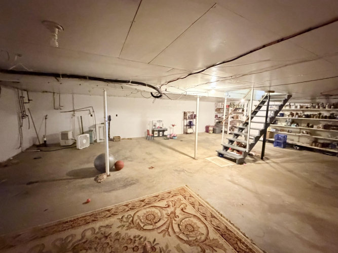 Listing Image 37