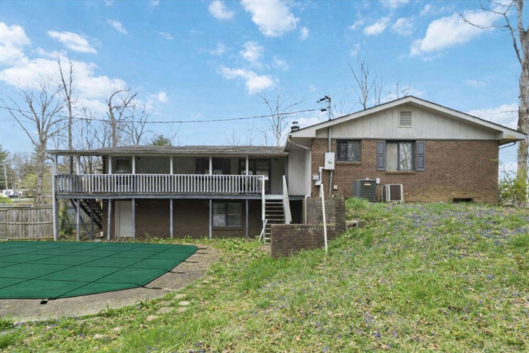 Listing Image 29