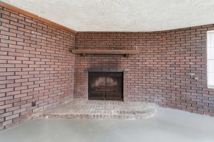 Listing Image 47