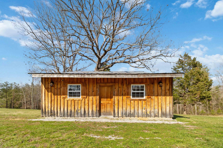 Listing Image 43