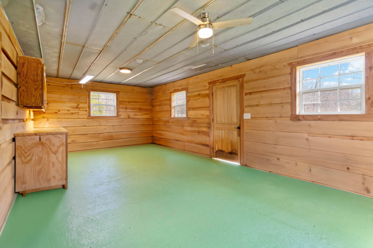 Listing Image 45