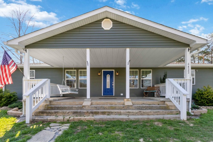 Listing Image 9