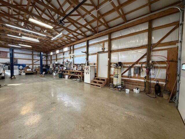 Listing Image 64