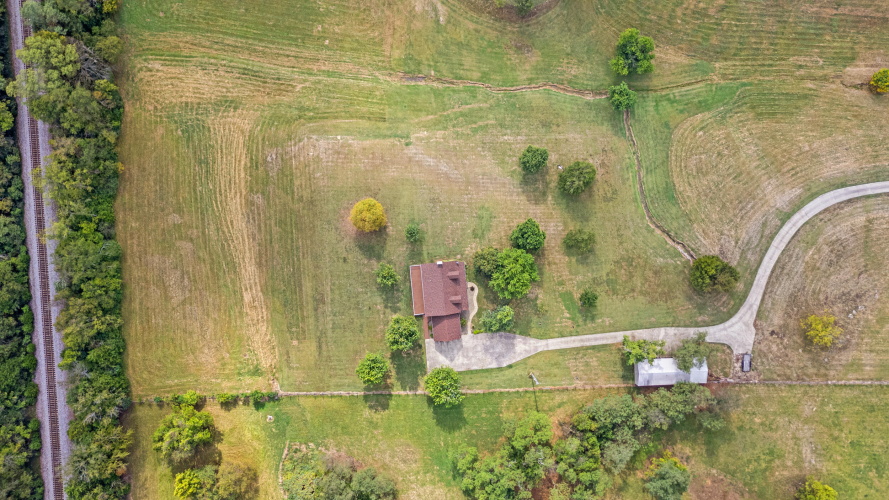 Listing Image 64