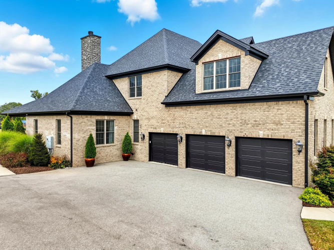 Listing Image 108