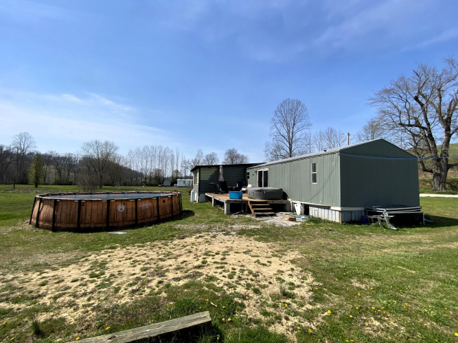 Listing Image 18