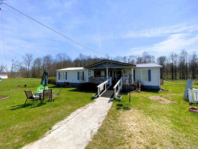 Listing Image 3