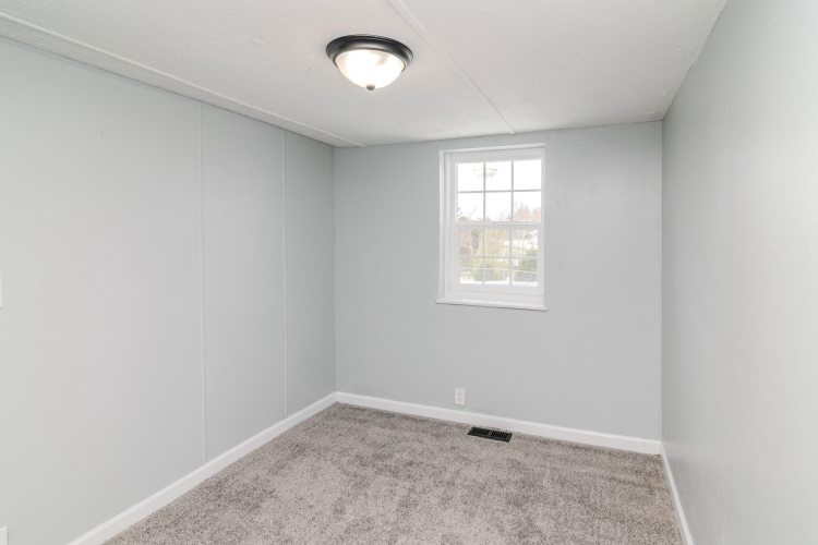 Listing Image 27
