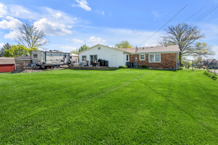 Listing Image 36