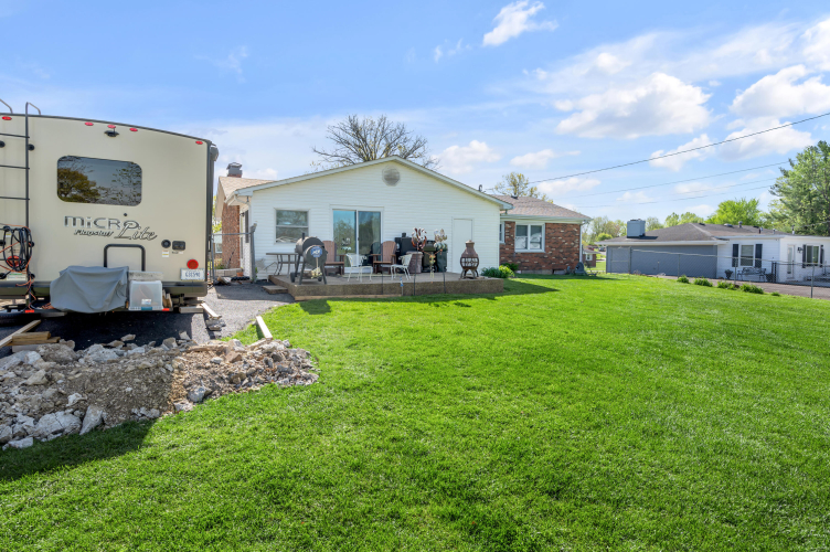Listing Image 38