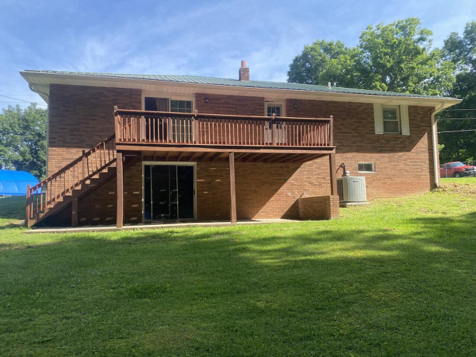 Listing Image 8