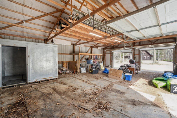Listing Image 29