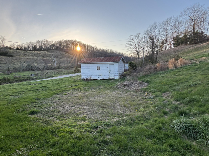 Listing Image 21