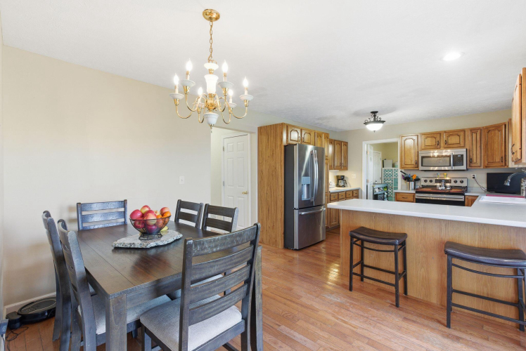 Listing Image 21