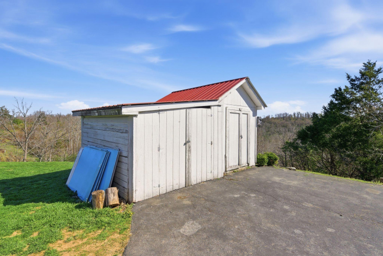 Listing Image 53