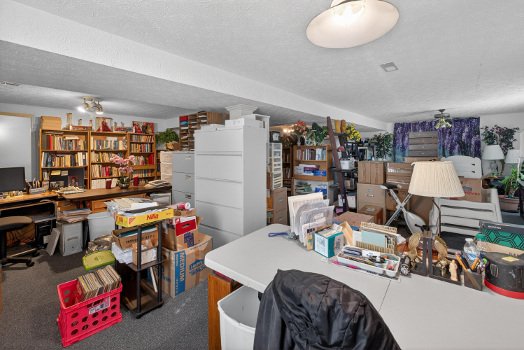 Listing Image 25