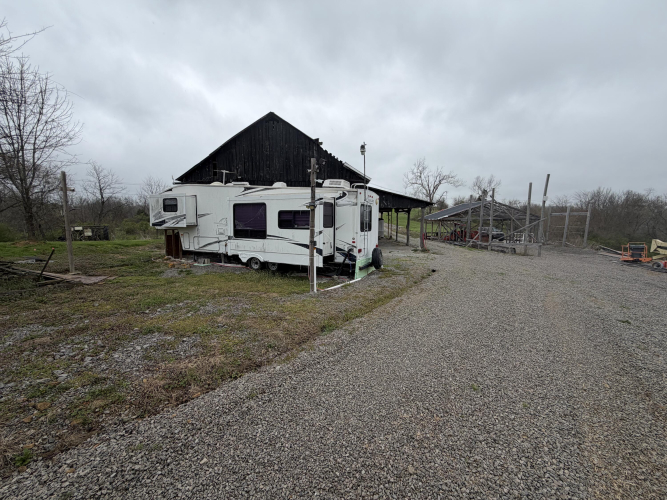 Listing Image 48