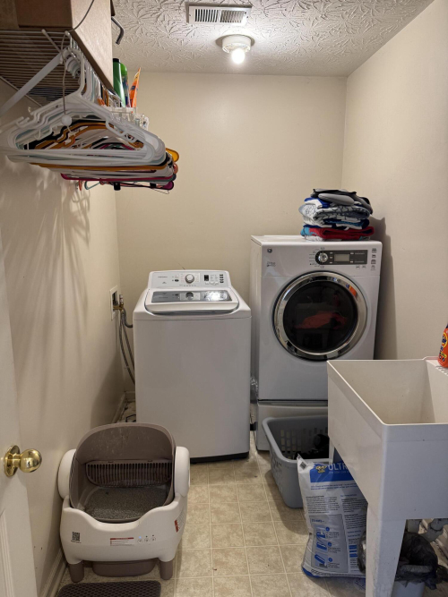 Listing Image 18