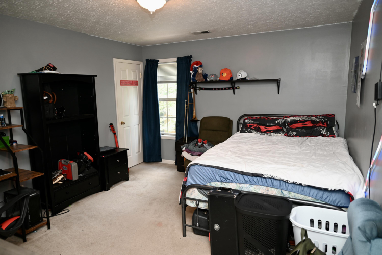 Listing Image 30
