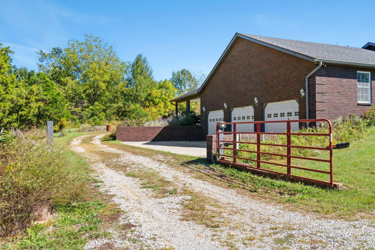 Listing Image 45
