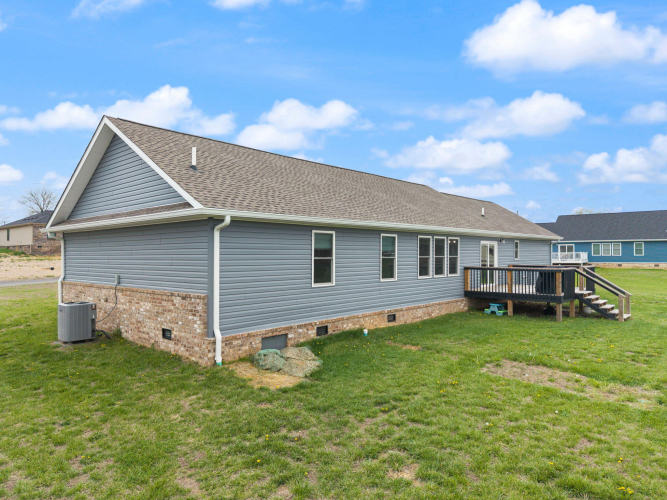 Listing Image 32