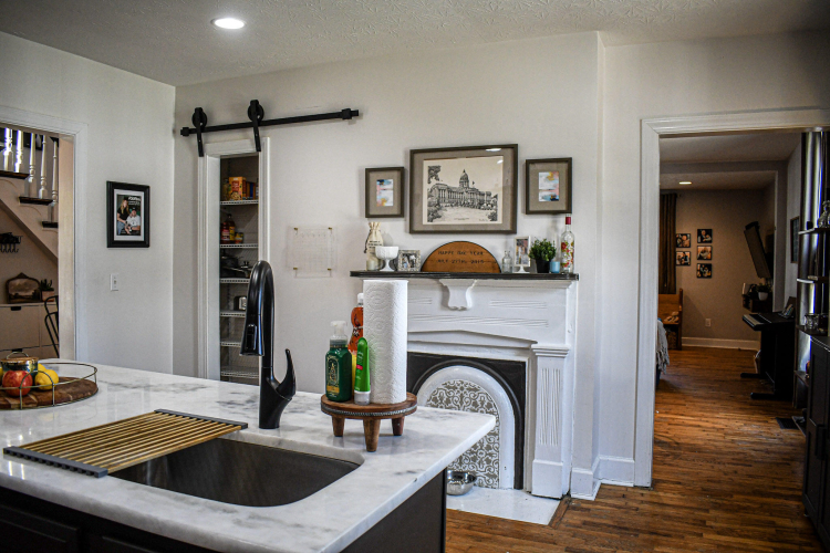 Listing Image 22