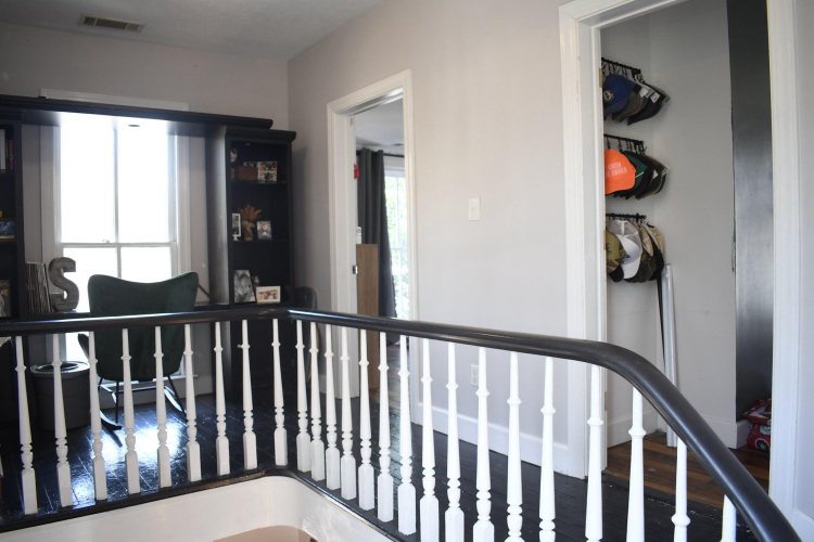 Listing Image 53