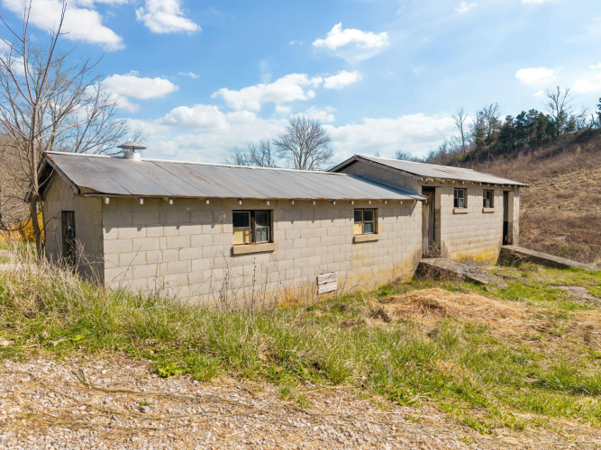 Listing Image 49