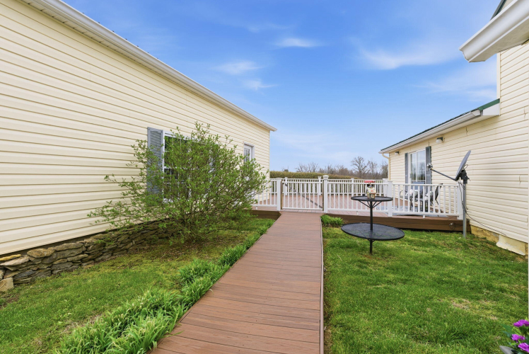 Listing Image 59