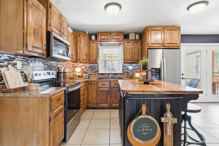 Listing Image 13