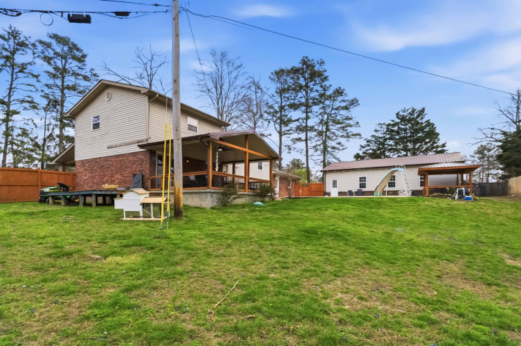Listing Image 44