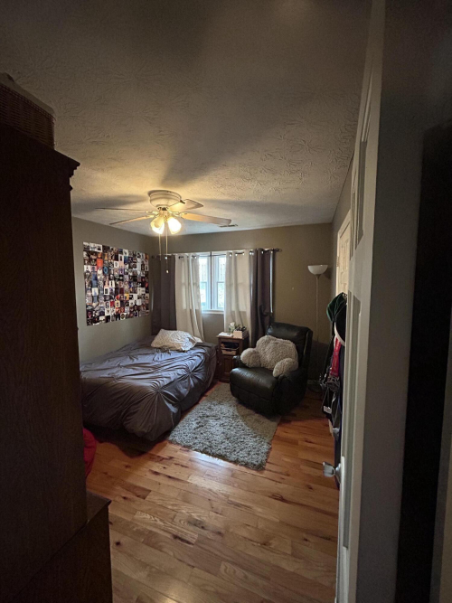 Listing Image 32