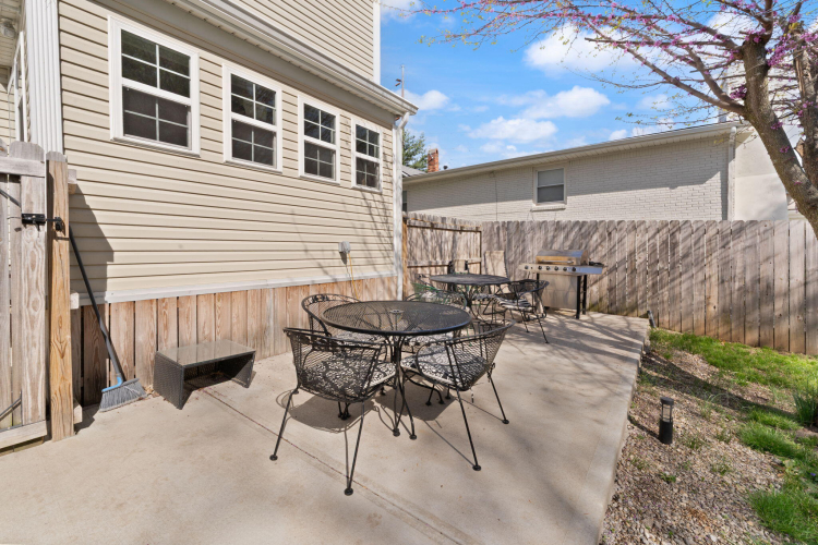 Listing Image 121