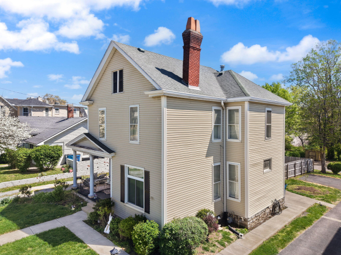 Listing Image 141