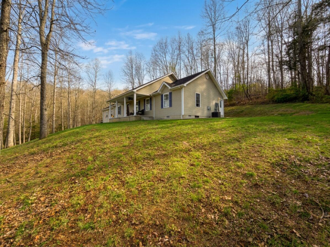 Listing Image 50