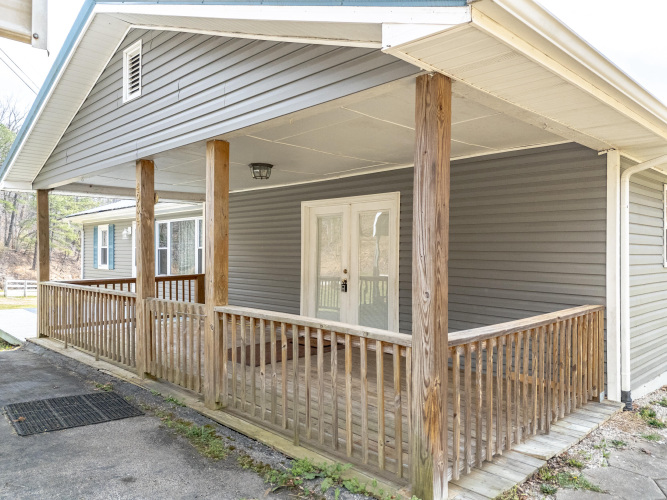 Listing Image 41