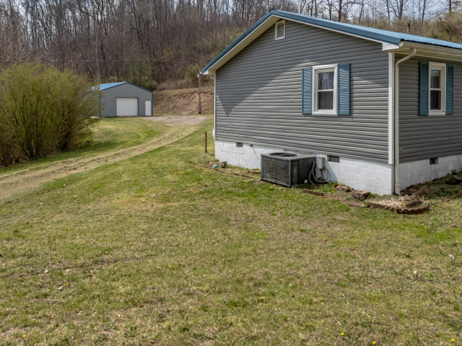 Listing Image 44