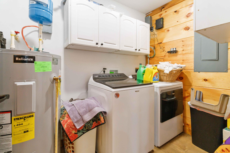 Listing Image 14