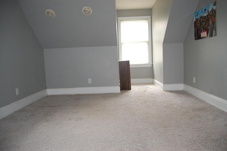Listing Image 51