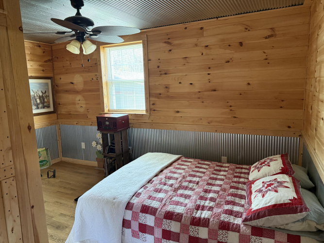 Listing Image 19