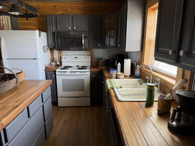 Listing Image 22