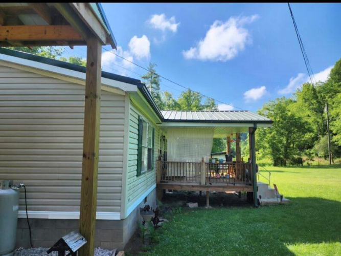 Listing Image 11