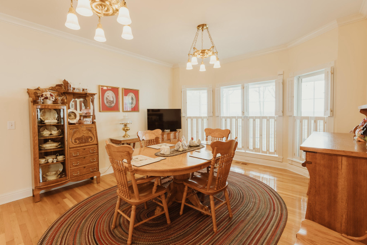Listing Image 29