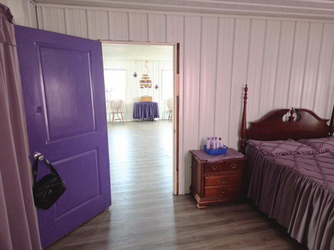 Listing Image 13