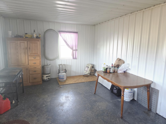 Listing Image 18