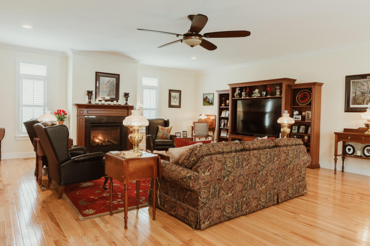 Listing Image 55