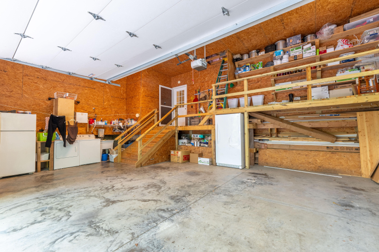 Listing Image 41